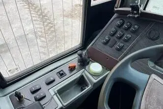 Isuzu Visigo 4x2, 6.7, 182 kW, дизель, автомат, задний привод