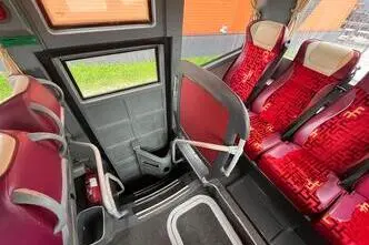 Isuzu Visigo 4x2, 6.7, 182 kW, дизель, автомат, задний привод