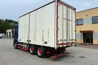 Mercedes-Benz Actros, 375 kW, diisel, automaat