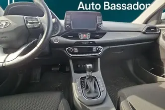 Hyundai i30, 1.4, 103 kW, bensiin, automaat, esivedu