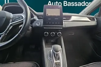 Renault Captur, 1.6, 68 kW, подключаемый гибрид, автомат, передний привод