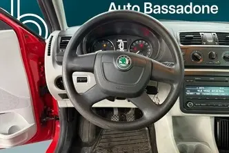 Škoda Roomster, 1.2, 63 kW, petrol, manual, front-wheel drive