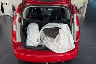 Škoda Roomster, 1.2, 63 kW, petrol, manual, front-wheel drive