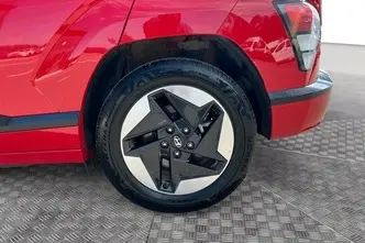 Hyundai Kona, 160 kW, электричество, автомат, передний привод