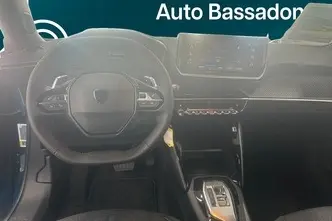 Peugeot 2008, 1.2, 100 kW, бензин, автомат, передний привод