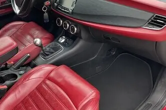 Alfa Romeo Giulietta, 2.0, 110 kW, diisel, manuaal, esivedu