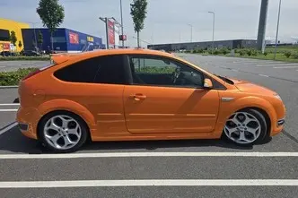 Ford Focus, 2.5, 166 kW, bensiin, manuaal, esivedu