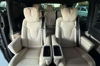 Mercedes-Benz V 300, 2.0, 174 kW, diesel, automatic, four-wheel drive