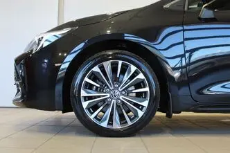 Toyota Corolla, 2.0, 112 kW, hübriid, automaat, esivedu
