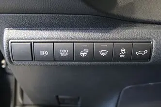 Toyota Corolla, 2.0, 112 kW, hübriid, automaat, esivedu