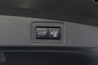 Toyota Corolla, 2.0, 112 kW, hübriid, automaat, esivedu