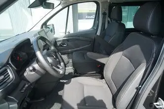 Renault Trafic, 2.0, 110 kW, diesel, automatic, front-wheel drive