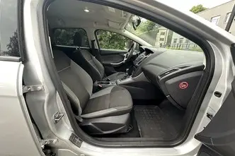 Ford Focus, 1.6, 77 kW, bensiin, manuaal, esivedu