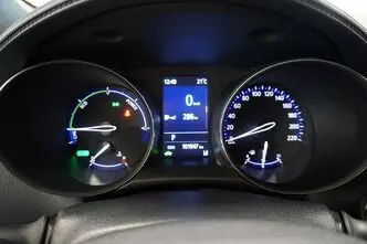 Toyota C-HR, 1.8, 72 kW, hübriid, automaat, esivedu