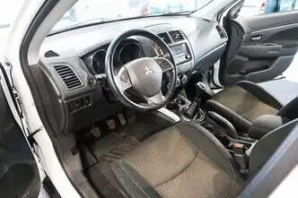 Mitsubishi ASX, 1.6, 86 kW, бензин, механическая, передний привод