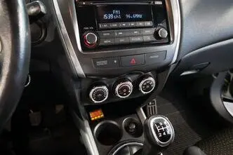 Mitsubishi ASX, 1.6, 86 kW, бензин, механическая, передний привод
