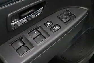 Mitsubishi ASX, 1.6, 86 kW, бензин, механическая, передний привод