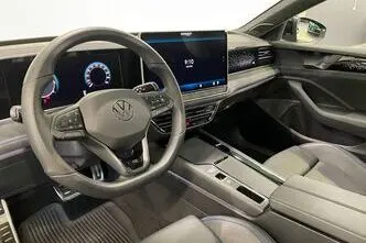 Volkswagen Passat, 2.0, 142 kW, diesel, automatic, four-wheel drive