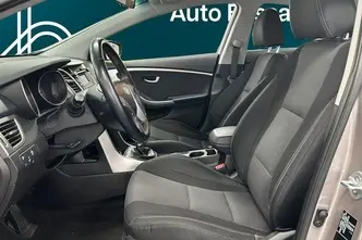 Hyundai i30, 1.4, 73 kW, bensiin, manuaal, esivedu