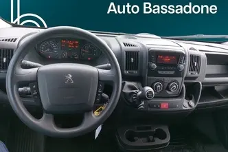 Peugeot Boxer, 2.2, 103 kW, diesel, manual, front-wheel drive