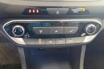 Hyundai i30, 1.0, 88 kW, petrol, automatic, front-wheel drive