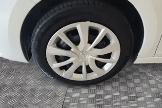 Opel Corsa-e, electric, automatic, front-wheel drive