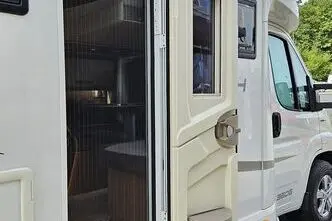 2.3, 96 kW, diisel, manuaal, esivedu