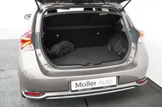 Toyota Auris, 1.8, 73 kW, bensiin, automaat