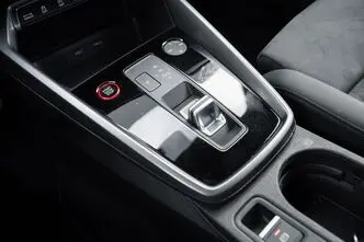 Audi RS3, 2.5, 295 kW, бензин, автомат, полный привод