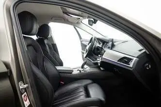 BMW 520, 2.0, 140 kW, diisel, automaat, tagavedu