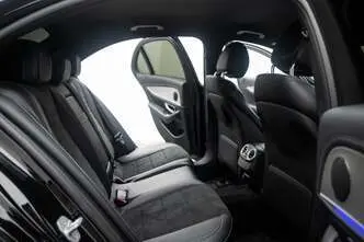 Mercedes-Benz E 220, 2.0, 143 kW, diisel, automaat, tagavedu