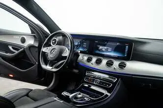Mercedes-Benz E 220, 2.0, 143 kW, diisel, automaat, tagavedu