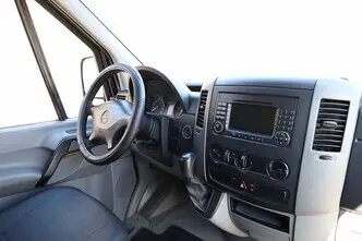 Mercedes-Benz Sprinter, 2.1, 149 kW, дизель, автомат, задний привод