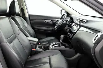 Nissan X-Trail, 1.6, 130 kW, дизель, автомат, передний привод