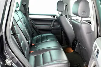 Volkswagen Touareg, 2.5, 174 kW, diesel, automatic, four-wheel drive