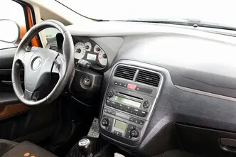 Fiat Punto, 1.4, 95 kW, petrol, manual, front-wheel drive