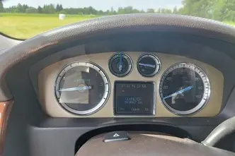 Cadillac Escalade, 6.0, 248 kW, hybrid, automatic, four-wheel drive