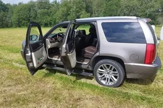 Cadillac Escalade, 6.0, 248 kW, hybrid, automatic, four-wheel drive