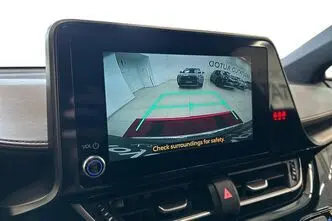 Toyota C-HR, 1.8, 72 kW, hybrid, automatic, front-wheel drive