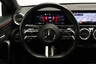 Mercedes-Benz A 180, 1.3, 100 kW, bensiin, automaat, esivedu