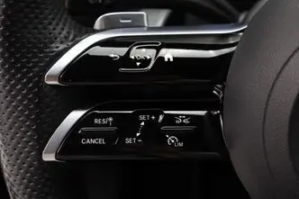 Mercedes-Benz A 180, 1.3, 100 kW, bensiin, automaat, esivedu