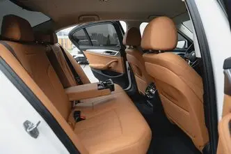 BMW 530, 2.0, 185 kW, hybrid, automatic, four-wheel drive