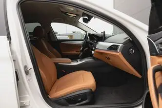 BMW 530, 2.0, 185 kW, hybrid, automatic, four-wheel drive