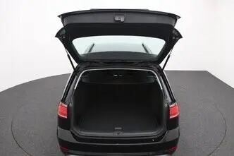 Volkswagen Golf, 1.6, 85 kW, diesel, manual, front-wheel drive