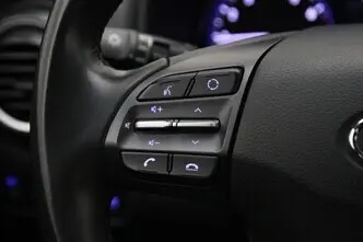 Hyundai Kona, 1.0, 88 kW, petrol, manual, front-wheel drive