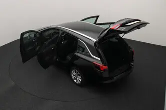 Opel Astra, 1.4, 107 kW, petrol, automatic, front-wheel drive