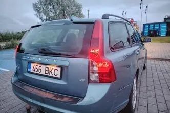 Volvo V50, 2.4, 132 kW, diesel, manual, front-wheel drive