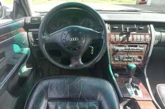 Audi A8, 4.2, 220 kW, bensiin, automaat, nelikvedu