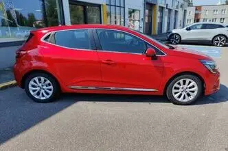 Renault Clio, 1.6, 67 kW, hybrid, automatic, front-wheel drive