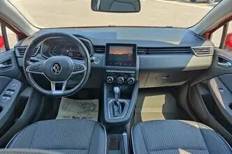 Renault Clio, 1.6, 67 kW, hybrid, automatic, front-wheel drive